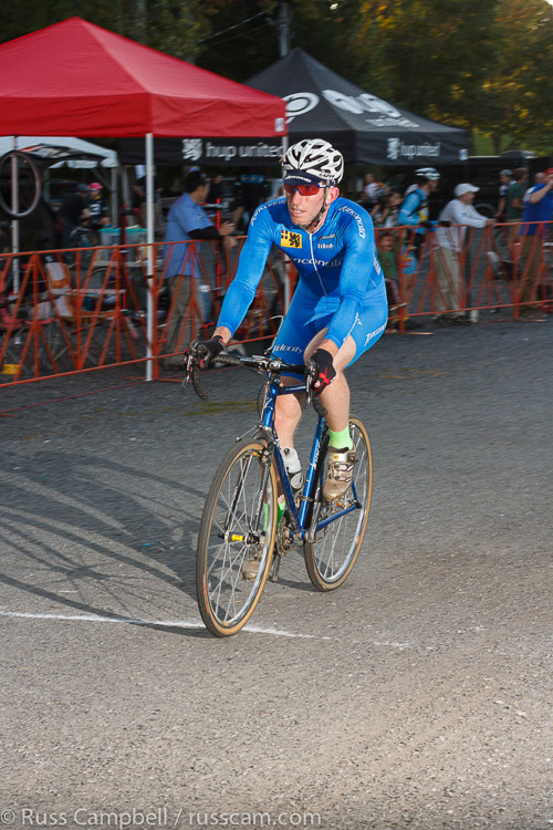 Many more of this race at http://www.russcam.com/cycling