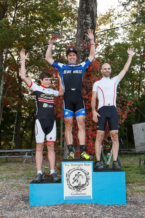 Many more of this race at http://www.russcam.com/cycling